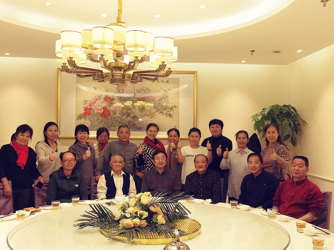 2019年12月2日留影A.jpg 2019年12月2日留影A.jpg