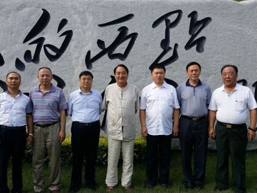 244cb1f58e6a5e4fa6087b545f71d56a_de9656d0-74d9-49c8-b4a1-80fe824210d1.jpg