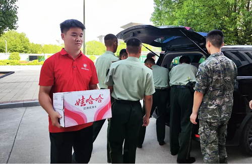 图片1 图片1